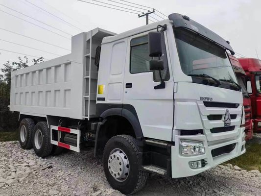 Camião de segunda mão HOWO em boas condições 6×4 Tração Zf8118 Sistema de direção
