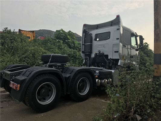Sinotruck HOWO A7 10 Rodas 6X4 30tons 371HP 420HP Tractor Head Trailer Prime Mover Truck