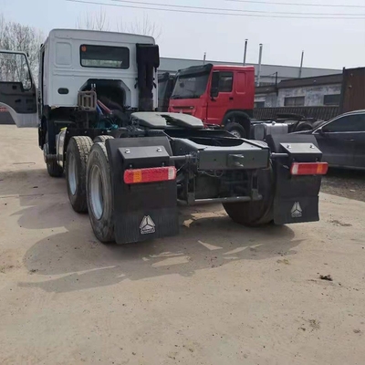 40-60 toneladas Capacidade de carga 6X4 375HP Sinotruck Utilizado HOWO Truck Tractor a preços acessíveis