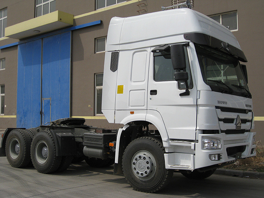 Capacidade de carga de 40 a 60 toneladas Sinotruck HOWO 6X4 Tractor Truck com base de tração 50 /90