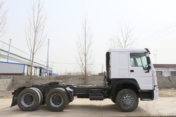 Sinotruck Diesel HOWO 6X4 10 Rodas 25tons Foton Truck Tractor Sistema de câmera de visão traseira