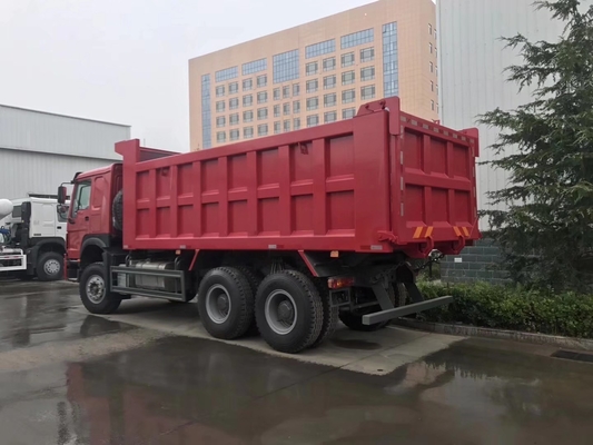 10 Pneus 375HP Gana caminhão de rebento com rebento ventral eficiente de levantamento hidráulico