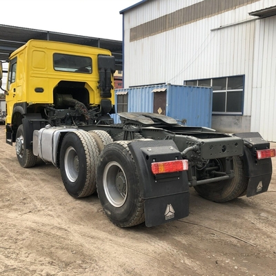 10f 2r Velocidades usadas Sinotruck Tanzânia Tractor Head Truck / Prime Mover for Benefit