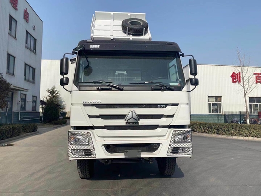 6X4 Sinotruk HOWO 10 Pneus Volume Caminhão de remoção de areia Caminhão de descarga com tanque de combustível de 300L