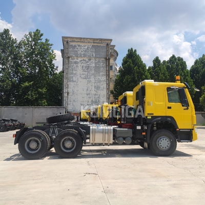 21-30t Capacidade de carga 16 toneladas eixo traseiro Sinotruk 10 Roda 371HP HOWO 6X4 caminhão de reboque