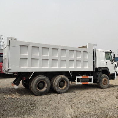Pedido personalizado Sinotruck HOWO 6X4 camião de lixo usado em Botswana com personalização
