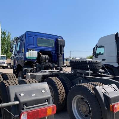 Design de pneu radial e caixa de engrenagens Hw19710 Sinotruk 6X4 HOWO Container Truck Head Used Tractor