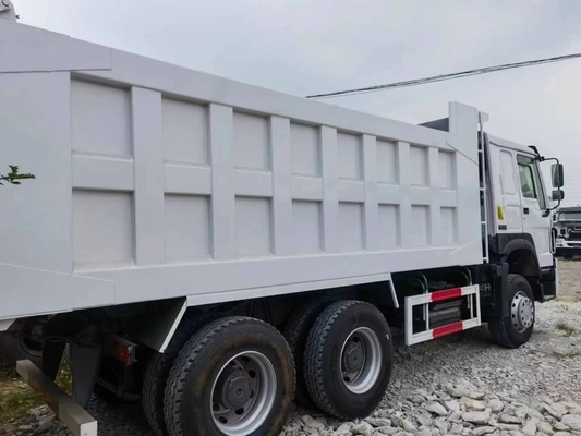 Sinotruk HOWO de segunda mão caminhão caminhões usados com direção direita 20cbm dimensão balde