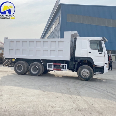 6X4 Usado Sinotruk HOWO Dump Truck / Tipper 371HP 375HP com uma cabine de dormir e A / C