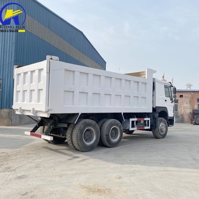 6X4 Usado Sinotruk HOWO Dump Truck / Tipper 371HP 375HP com uma cabine de dormir e A / C