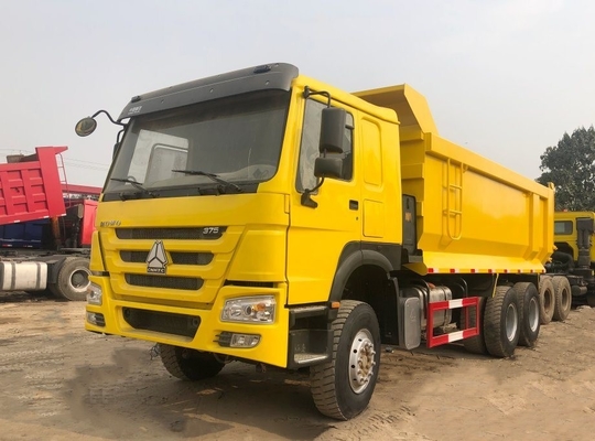 Um Sleeper com A / C Sinotruck HOWO 371 420HP Pesado 10 Wheeler Tipper Truck 40t