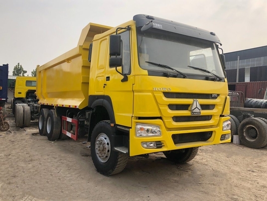 Um Sleeper com A / C Sinotruck HOWO 371 420HP Pesado 10 Wheeler Tipper Truck 40t