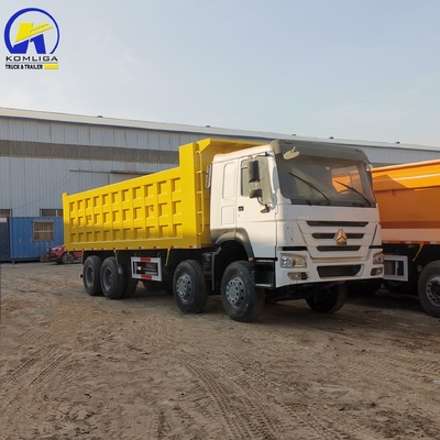 Sinotruk HOWO, camião de 70 toneladas de alta capacidade com elevação hidráulica de cilindro ventral