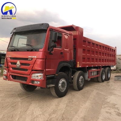 Sinotruck HOWO 8X4 caminhão de torneira Sinotruck usado caminhão de descarga com sistema de direção Zf8118