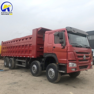 Sinotruck HOWO 8X4 caminhão de torneira Sinotruck usado caminhão de descarga com sistema de direção Zf8118