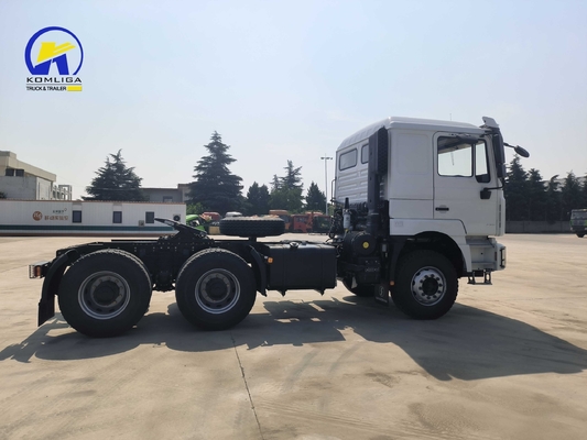 Shacman 6X4 Tractor Truck Head Usado com um tanque de óleo de alumínio de 400L e 10 rodas
