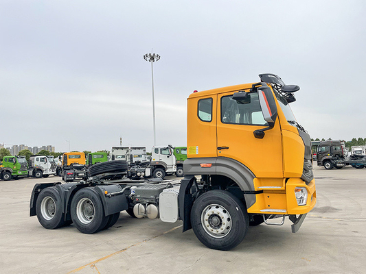 Capacidade de carga de 40 a 60 toneladas Sinotruk HOWO Tractor Truck Head for Trailer Wd615.47 Motor