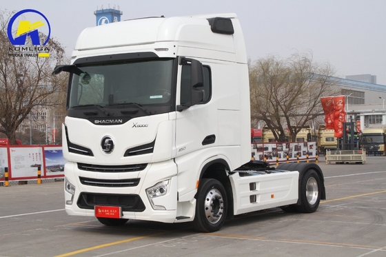 Caixa de engrenagens diesel 2 engrenagens traseiras 3 eixos 6X4 Shancman Tractor Truck Head F2000 F3000