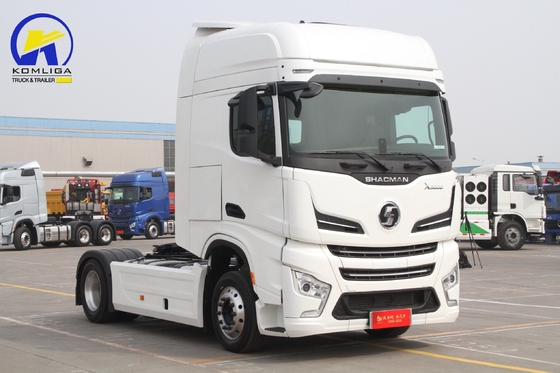 Caixa de engrenagens diesel 2 engrenagens traseiras 3 eixos 6X4 Shancman Tractor Truck Head F2000 F3000