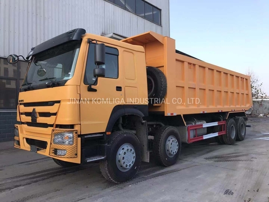 Cnhtc HOWO Sinotruk 8X4 camião de descarga/caminhão de descarga/caminhão pesado com depósito de combustível de 300 litros