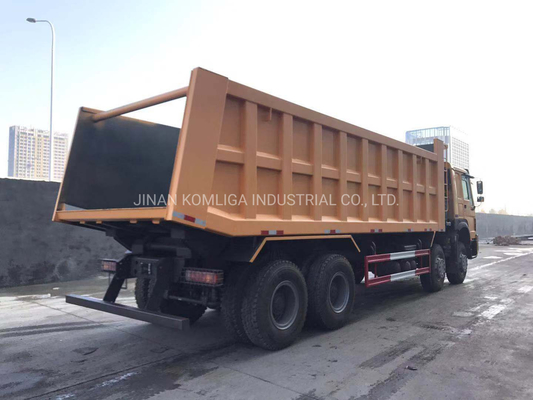 Cnhtc HOWO Sinotruk 8X4 camião de descarga/caminhão de descarga/caminhão pesado com depósito de combustível de 300 litros