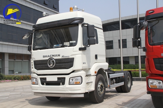 6 rodas Shacman 4X2 caminhão de cabeçalho de reboque leve para ≤5 lugares e tanque de óleo de alumínio de 400L