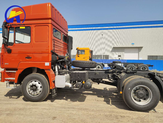 Pedido personalizado Zf Direção Shacman F3000 4X2 Tractor Trailer Truck para África