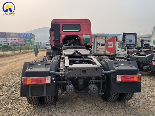 Peças de reposição Técnicas Suporte Sinotruk HOWO 6X4 Trator de caminhão para África 6800*2500*3200mm