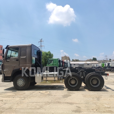 HOWO 10 Rodas de tração de caminhão cabeça Prime Mover com reboque A / C cabine e personalização