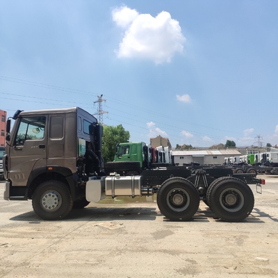 Sinotruk HOWO 3 eixos Tractor Truck Tower Truck para 21-30t Capacidade de carga Euro2 Emissão