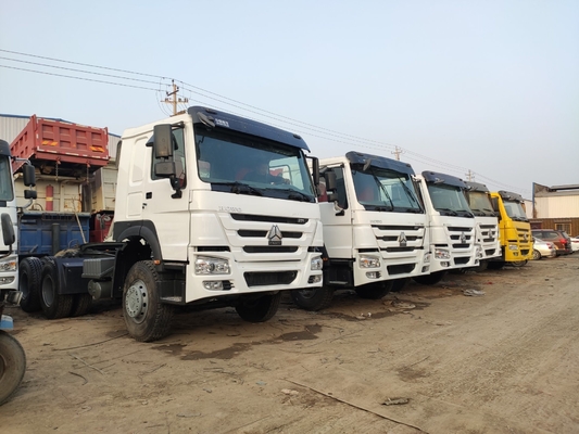 Zz4257s3241W 6X4 10 Rodas HOWO Tractor Truck Head com caixa de velocidades Hw19710 durável