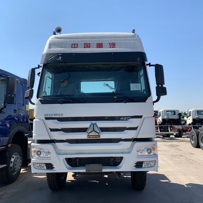 Caminhão-tractor Sinotruk HOWO 6X4 para transporte de reboques