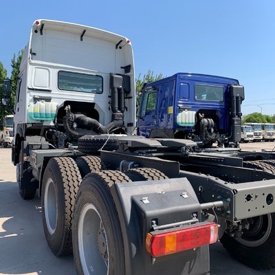 Caminhão-tractor Sinotruk HOWO 6X4 para transporte de reboques