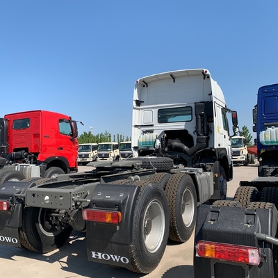 Caminhão-tractor Sinotruk HOWO 6X4 para transporte de reboques