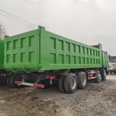 Padrão de emissões Euro 2 Sinotruk HOWO 375HP camião de descarga com pneus radiais 1200r20