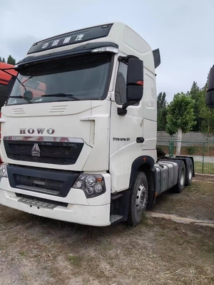 Padrão de emissões Euro 2 Usado 2022 Ano 6X4 HOWO 570HP caminhão-trator para o mercado russo