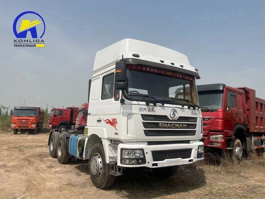 Design de pneus radial Shacman 6X4 Trailer Head Truck Tractor com homem do eixo dianteiro 7,5 toneladas