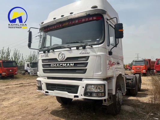 Design de pneus radial Shacman 6X4 Trailer Head Truck Tractor com homem do eixo dianteiro 7,5 toneladas