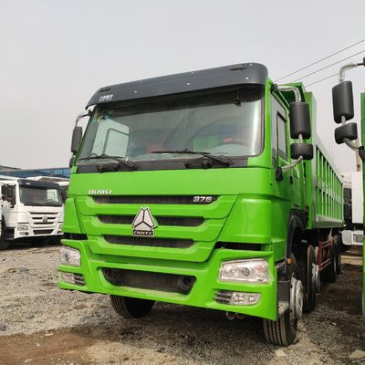 30 Cbm HOWO 40tons 8X4 Usado de carrinho de desvio com pneu radial design e 420 hp de potência