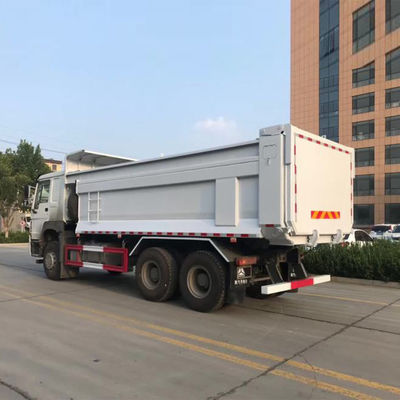 Caminhão de descarga 6X4 resistente e durável com capacidade de motor de balde em forma de U &gt; 8L