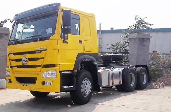 Design de pneu radial 371HP Sinotruk usado HOWO 6 * 4 caminhão tractor com 9 toneladas eixo dianteiro