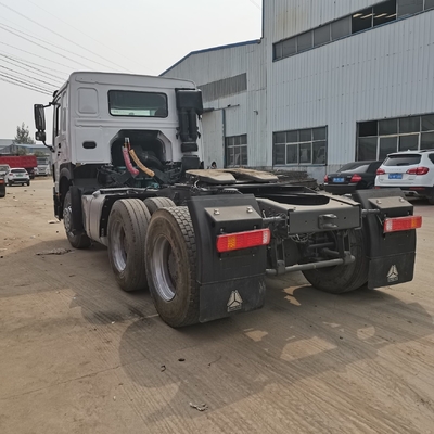 Sinotruk HOWO 6*4 10 Usado caminhão de cabeça de tractor de rodas com capacidade de carga de 40-60 toneladas