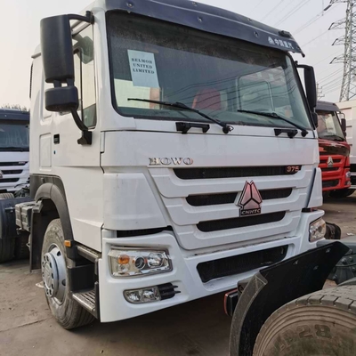 Sinotruk HOWO 6*4 10 Usado caminhão de cabeça de tractor de rodas com capacidade de carga de 40-60 toneladas