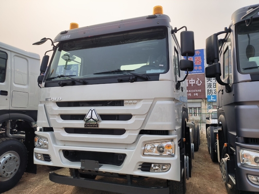 Alta capacidade de carga 21-30t Sinotruk HOWO Trator caminhão D12.42-20 Motor 6X4