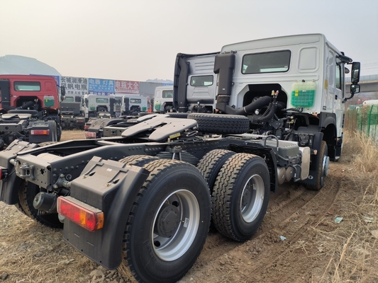 Direção Sinotruk HOWO 10 Rodas Mini Trator caminhão usado cabeça de reboque para cargas pesadas