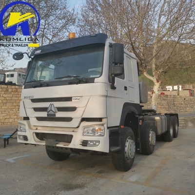 Sinotruk HOWO T7 8X4 400HP Tractor Truck Tractor Truck com balde 5600X2300X1500