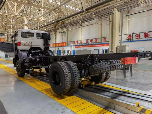 Beiben Benz 4X2 6X4 Prime Mover Tractor Head Truck com design de pneu radial