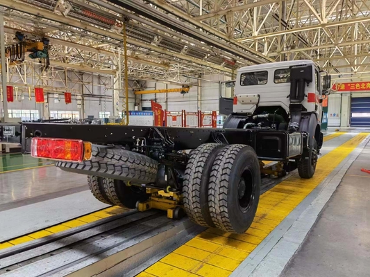 Beiben Benz 4X2 6X4 Prime Mover Tractor Head Truck com design de pneu radial