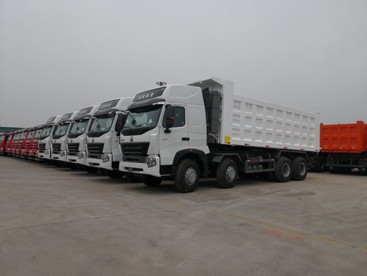 Caminhão de descarga usado Sinotruk HOWO 8X4 com Wd615 certificado pelo DOT.47.D12.42 Motor
