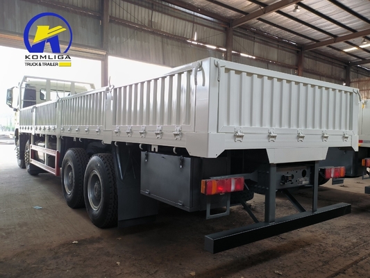 Desenho de pneus sem tubo Sinotruk HOWO 8X4 caminhão de carga pesado com transmissão Wly6t46